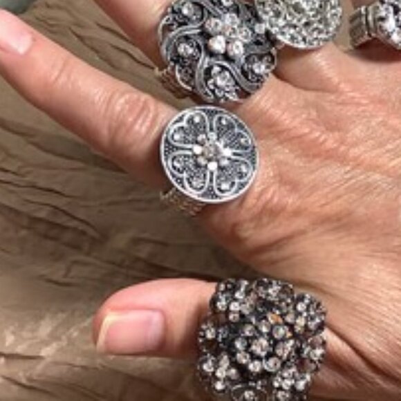 BUNDLE (10) Vintage Style Button Rings Friendship Bridesmaid Gifts Shabby Chic - Picture 9 of 9